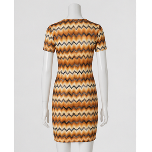 Robe longue d'été florale en velours pour femme, grande taille, courte, vente en gros |   Tenue décontractée sexy à manches courtes, coupe droite, confortable et légère - Product Image 2