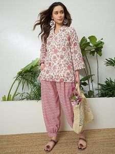 Women's Relaxed Fit <b>Linen</b> Kurta Pant Set Short Floral Kurti for Women - Product Image 3