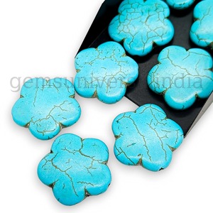 Colgante de turquesa azul tallado a mano con flor, 23mm 24mm, piedra preciosa suelta para fabricación de joyas, precio al por mayor, a granel - Product Image 4