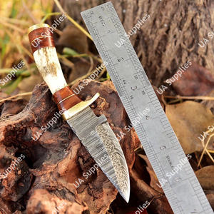 มีดสกินเนอร์ EDC งานแฮนด์เมดระดับพรีเมียม เหล็กดามัสกัส ด้ามเขาสัตว์ ทองเหลือง สำหรับล่าสัตว์ ตั้งแคมป์ ใช้ในยุทธวิธีกลางแจ้ง  ขั้นต่ำในการสั่งซื้อน้อย ขายส่ง รับผลิตแบบ OEM - Product Image 4