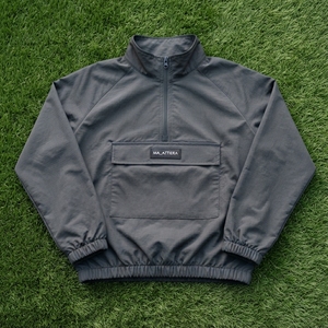 Chaqueta cortavientos gris para hombre con media cremallera, cuello alto, ligera, para deportes al aire libre, con bolsillo frontal. - Product Image 6