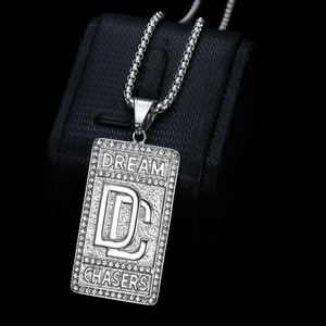 Pendentif Dream Chasers DC en argent 925 plaqué rhodium avec micro-incrustation de moissanite taille brillant, style hip-hop, unisexe, pour tous les jours - Product Image 3