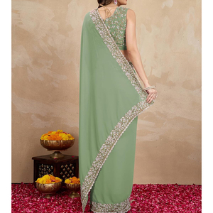 Sari pour femme personnalisé avec broderies de luxe, bordures décoratives, options de couleurs personnalisées et style sophistiqué pour les tenues ethniques - Product Image 6