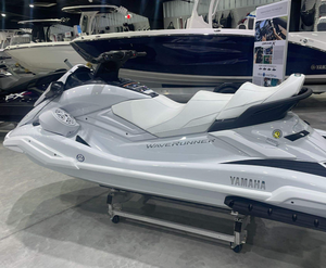 Nouveau modèle 2026 FX Cruiser SVHO HO WaveRunner Jet Ski haute performance - Blanc FX1800B-CB - Product Image 2