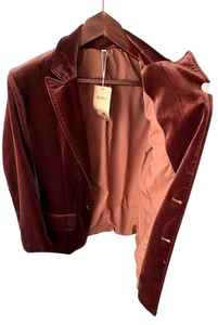 Blazer de Hombre Manley Marrón Terciopelo NWT - Talla M, Estilo Retro y Sofisticado - Product Image 2