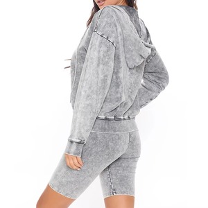 Conjunto de Dos Piezas Personalizado para Mujer, Sudadera con Capucha y Pantalones Cortos de Punto de Algodón, Estilo Casual, para Invierno, Transpirable, con Impresión de Logotipo Personalizado - Product Image 3