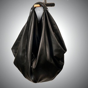Oem Services High Quality Fashion Outerwear Leather <b>Bag</b> Hobo Fit new arrival high demanding Best manufacturing Leather Hobo <b>Bag</b> - Product Image 3