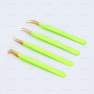 Lot de 4 pinces à cils enduites d'or pour extensions de cils Pince à épiler Volume en acier inoxydable sans rouille - Product Image 3