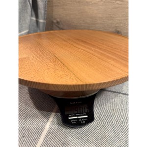Plateau tournant rond en bois fait main, design minimaliste, motif grain de bois naturel, couleur unie, pour plats et assiettes - Product Image 6