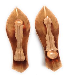 Cuchara de Latón Puro Aarti Diya con Mango de Madera, Tamaño Mediano, Lámpara de Aceite Tradicional para Oración en Templos y Festivales - Product Image 4