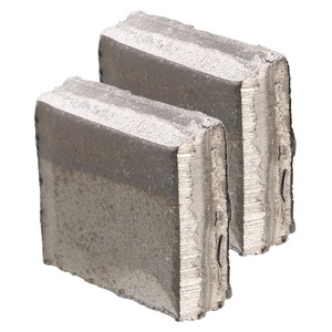 Lingotes de Aluminio Refinado Premium A7 para Compradores de Metales a Granel con Alta Pureza, Calidad de Fundición y Suministro Empaquetado Listo para Exportación - Product Image 3