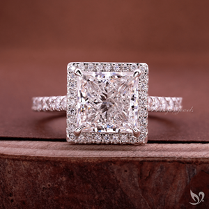 แหวนเพชรทรงสี่เหลี่ยม 3 กะรัต ประดับเพชรทรงเฮโลแบบเจ้าหญิง ดีไซน์หรูหรา วงแหวนประดับเพชรแบบพาเว่ สำหรับงานหมั้นและงานแต่งงาน ทำจากทองคำขาว - Product Image 1