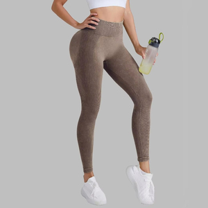 กางเกงเลกกิ้งกีฬาผู้หญิงเอวสูงไร้ตะเข็บ กางเกงโยคะกระชับสัดส่วน ควบคุมหน้าท้อง นุ่ม ระบายอากาศได้ดี - Product Image 1