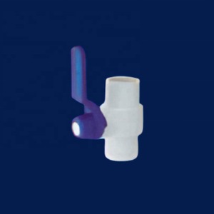 Robinet à bille en PVC de haute qualité, exporté par l'usine, avec poignée longue, raccords de tuyauterie compacts, surface lisse pour haute pression - Product Image 1