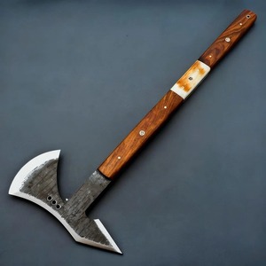 Hache à tête de piolet en acier forgé à la main avec manche en bois, hache tactique pour l'abattage des arbres - Product Image 3