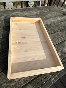 ถาดเสิร์ฟไม้เนื้อแข็งขัดเงา สไตล์อเมริกัน อเนกประสงค์และพกพาได้ รูปทรงสี่เหลี่ยมผืนผ้า หนา 1 นิ้ว ทำความสะอาดง่าย - Product Image 4