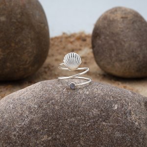 Bague en argent sterling 925 avec coquillage – Bijou côtier en coquille de pétoncle et pierre précieuse - Product Image 5