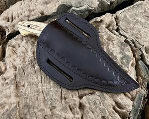 Couteaux à lame fixe en acier Damas pour la randonnée, la chasse, la survie en plein air avec étui en cuir - Product Image 3