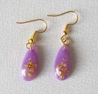 Boucles d'oreilles pendantes en résine transparente avec fleurs séchées et perles naturelles, bijoux artisanaux tendance pour femmes, pour les soirées