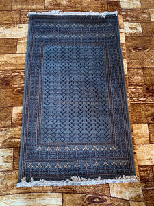 พรมเปอร์เซียลายดอกไม้ ทำมือ คุณภาพเยี่ยม ทำจากขนสัตว์/ไหม ซักได้ เหมาะสำหรับห้องนั่งเล่น ใช้ในบ้าน ราคาขายส่ง - Product Image 5