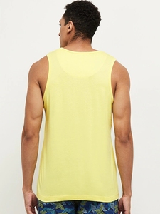 Camiseta sin Mangas Amarilla para Hombre con Estampado Sencillo, Cuello Redondo Informal, Transpirable, de Algodón, con Logotipo Frontal - Product Image 5