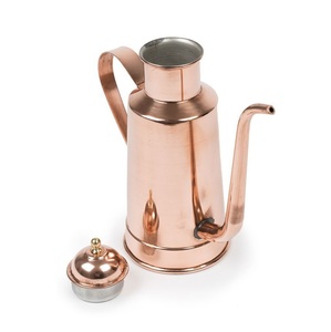 Jarra de Agua Decorativa de Cobre con Artesanía Tradicional India, Adecuada para Cocina y Comedor - Product Image 6
