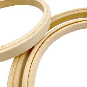 Aro de bordado de madera con borde redondo, forma redonda, accesorio de costura a mano simple y duradero, disponible en varios tamaños. - Product Image 3
