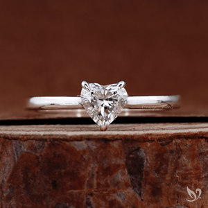 Anillo de Diamante de Laboratorio con Corte Corazón Pequeño de 0.50CT, Anillo de Compromiso Solitario Romántico y Delicado en Oro Blanco de 10k, Anillo de Promesa Minimalista - Product Image 1