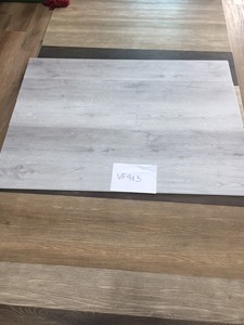 Revêtement de sol SPC VFLOOR, très vendu, multicolores, système de pose par clic, 100 % étanche, insonorisé avec sous-couche IXPE - Product Image 4