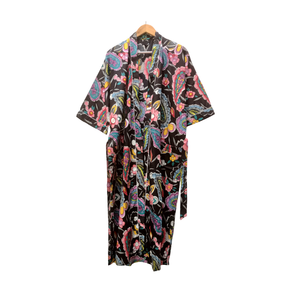 Bata Kimono Negra con Estampado Floral Paisley, Cuello en V, Manga Larga, Hecha a Mano, de Algodón, para Descansar, con Cinturón Ajustable, Estilo Boho Resort - Product Image 1