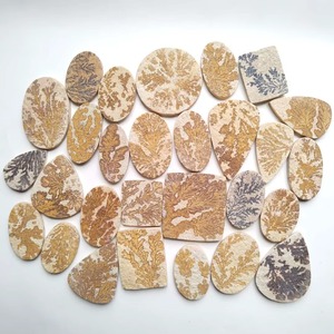 Pierre précieuse naturelle dendritique de haute qualité en vrac à prix de gros pour la fabrication de bijoux, composée de matériaux en verre et en jade - Product Image 1
