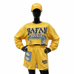 Ensemble court en molleton 100 % coton brossé doux pour femme, jaune avec empiècements en jean, effet vieilli, logo personnalisé - Product Image 1