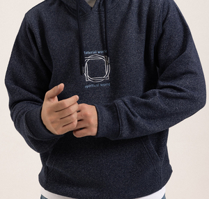 Sweat-shirt à capuche classique pour homme, style streetwear, personnalisé OEM, imprimé, en mélange de coton et polaire, avec poche kangourou, style hiver - Product Image 2
