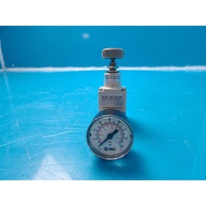 Régulateur de pression de précision SMC LAM 772-082235-003 IR1020-DUN00211, utilisé comme pièce détachée pour équipement semi-conducteur d'occasion - Product Image 4