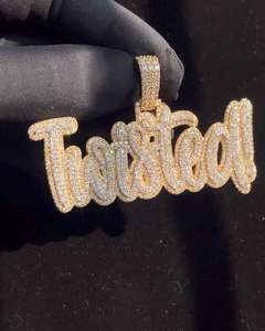 Colgante de nombre personalizado con incrustaciones de moissanita, colgante hip-hop de dos tonos, diseño de doble capa, colgante con letras, colgante de plata 925 para regalo. - Product Image 6