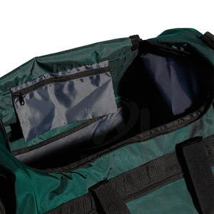 Sac de sport de voyage fabriqué au Pakistan, matériaux de haute qualité, vente directe d'usine, service OEM, prix raisonnable - Product Image 3