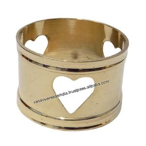 Wholesale Table Decor Brass <b>Napkin</b> <b>Holder</b> with Heart Design Ring Shape Metal <b>Napkin</b> Rings for Hotel Restaurant Home Cafe Parties - Product Image 1