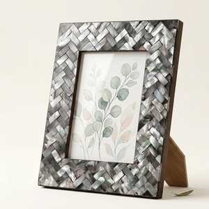 Cadre photo en mosaïque de nacre de qualité supérieure, fait main, taille et forme personnalisées, présentoir décoratif pour photos avec finition polie pour - Product Image 3