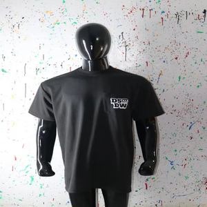 Camiseta Negra 100% Algodón con Bolsillo, Peso Pesado 250 GSM, Lavado Ácido, Transpirable, Estilo Urbano, Estampado por Transferencia Térmica - Product Image 1