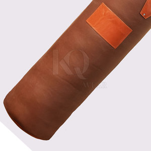 Sac de frappe robuste de qualité supérieure conçu pour la pratique de la boxe et du kickboxing, avec des coutures solides et un matériau résistant aux chocs - Product Image 3