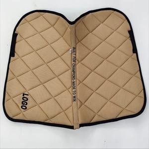Almohadilla Transpirable para Silla de Montar a Caballo, Almohadilla de Salto Ecuestre Acolchada Antideslizante, Paño para Silla de Montar con Logotipo Personalizado, Fabricante YURA EXPORTS - Product Image 2
