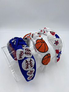 Tela con tema deportivo con cuentas, ligera, hecha a mano, baloncesto, béisbol, diadema ancha acolchada personalizada, accesorio para la cabeza para niñas y mujeres - Product Image 3