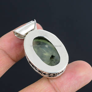 Colgante de Plata de Ley 925 hecho a mano, colgante de piedras preciosas de Prehnita, joyería de plata hecha a mano, joyería de Prehnita, regalo para su madre - Product Image 4