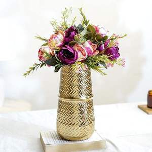 Stylish Metal Flower <b>Vase</b> for Wedding & Home Decoration Use Premium Desktop Metal Flower <b>Vase</b> for Table & Room At Best Price - Product Image 3
