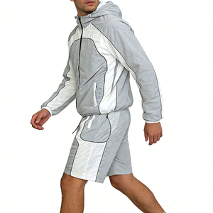 Men's Contrast Panel Windbreaker and Shorts Set Zip Front Hooded Sportswear for Training Activities - Product Image 4