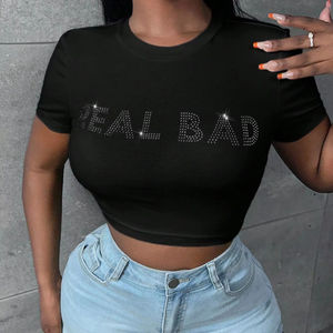 T-shirt court en coton côtelé de haute qualité pour femme, avec strass, extensible, style baby tee, idéal pour l'été - Product Image 1