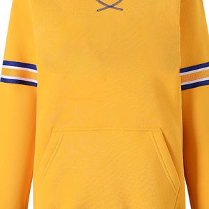 Sweat-shirt pour femme en chenille SGRho brodé de haute qualité, pull en polaire premium avec lettres grecques dorées, vêtement d'hiver pour sororité - Product Image 5