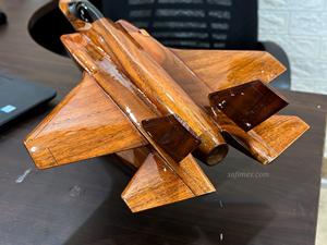 เครื่องบินรบไม้จำลอง F-35 Lightning II รุ่น Woodcraft ทำจากไม้เนื้อแข็งจากโรงงานในเวียดนาม - Product Image 5