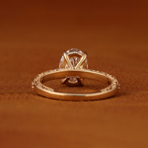 Anillo de Compromiso con Diamante Cultivado en Laboratorio de Corte Ovalado, Oro Amarillo de 14K, Banda Pavé, Anillo de Boda, Certificado IGI - Product Image 4