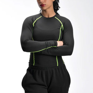 Camiseta Deportiva de Compresión con Alto Contenido de Elastano para Mujer, Ajustada, Manga Larga, Absorbe la Humedad, Poliéster/Nailon, Ajuste Ceñido al Cuerpo - Product Image 1